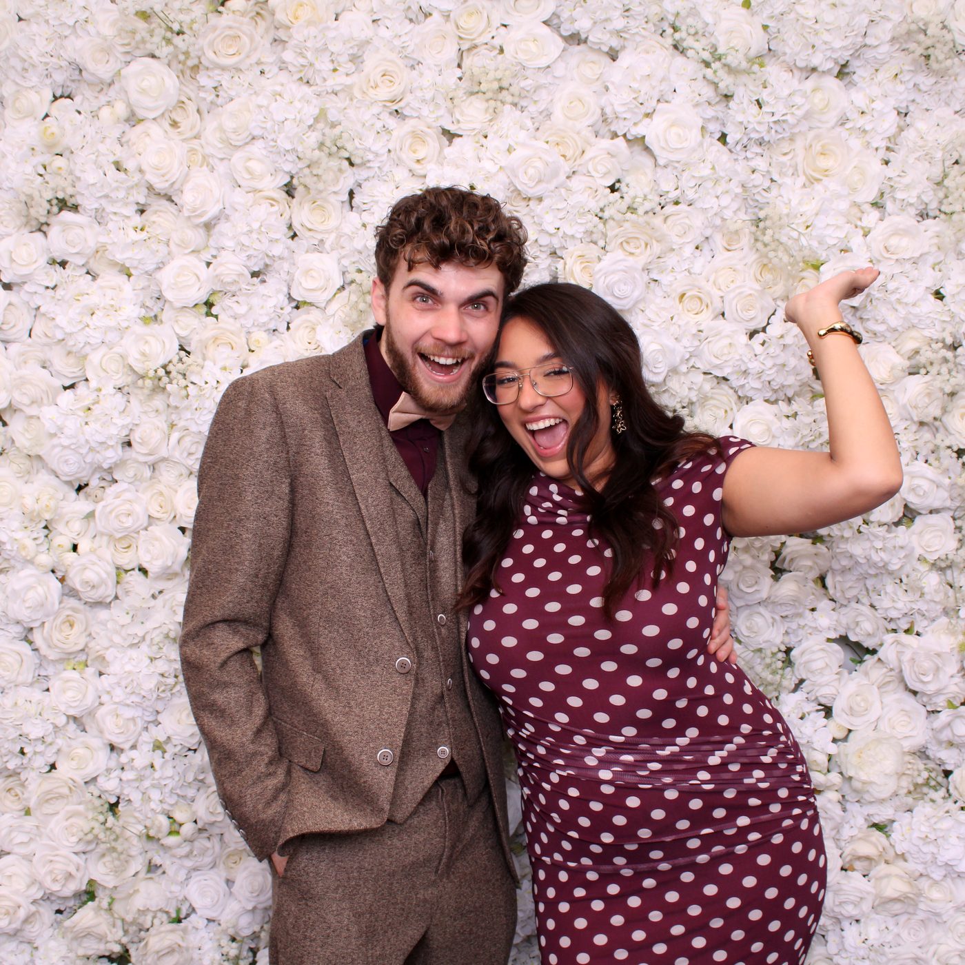 Glam booth wedding setup, chrome booth and floral backdrop, PicPop